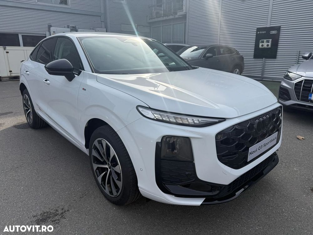 Audi Q3 1.5 35 TFSI S tronic S Line - 11