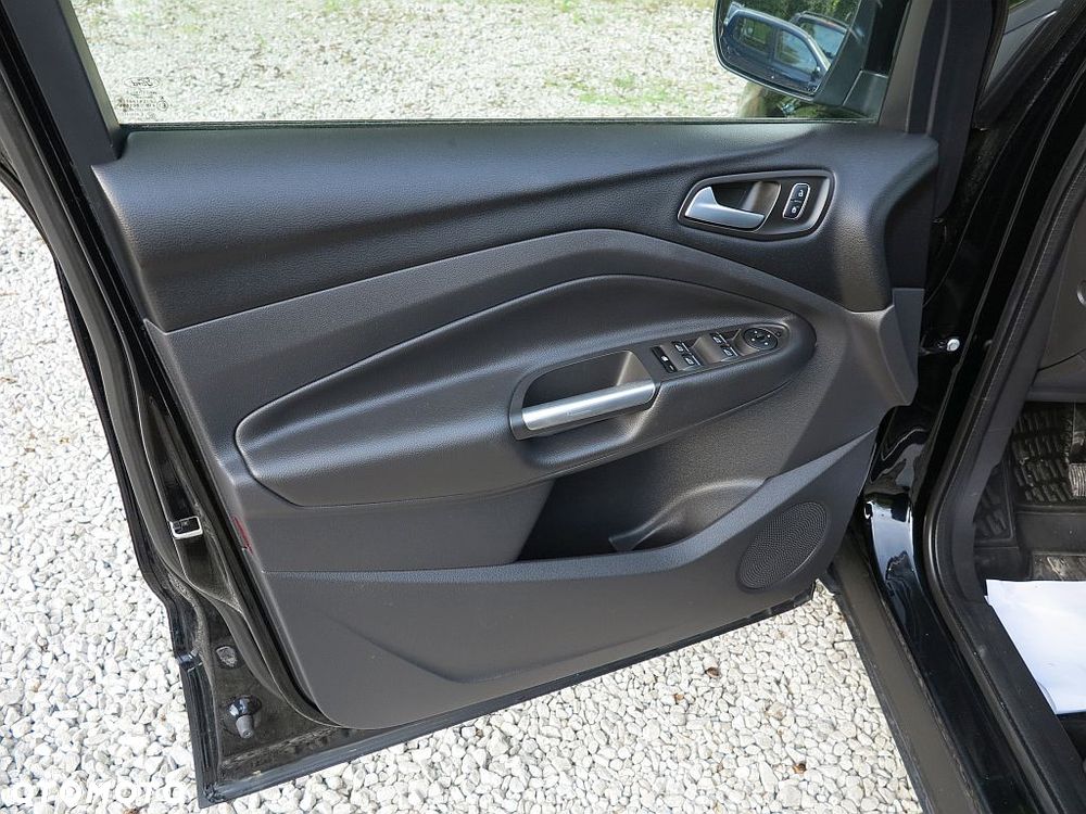 Ford Kuga 2.0 TDCi 4x4 Business Edition - 13
