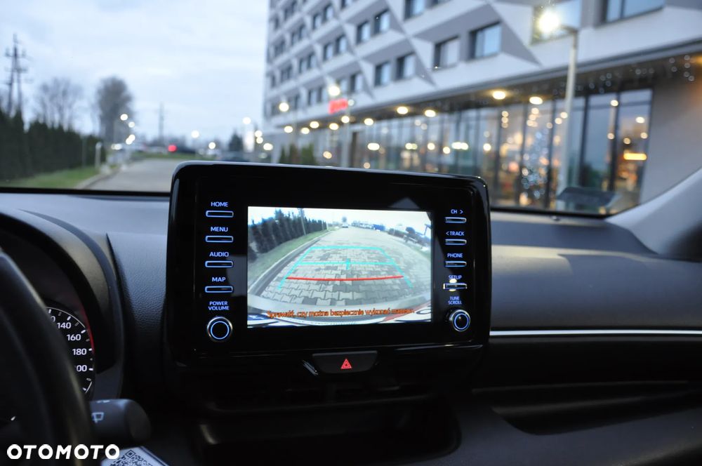 Toyota Yaris 1.5 Comfort - 19