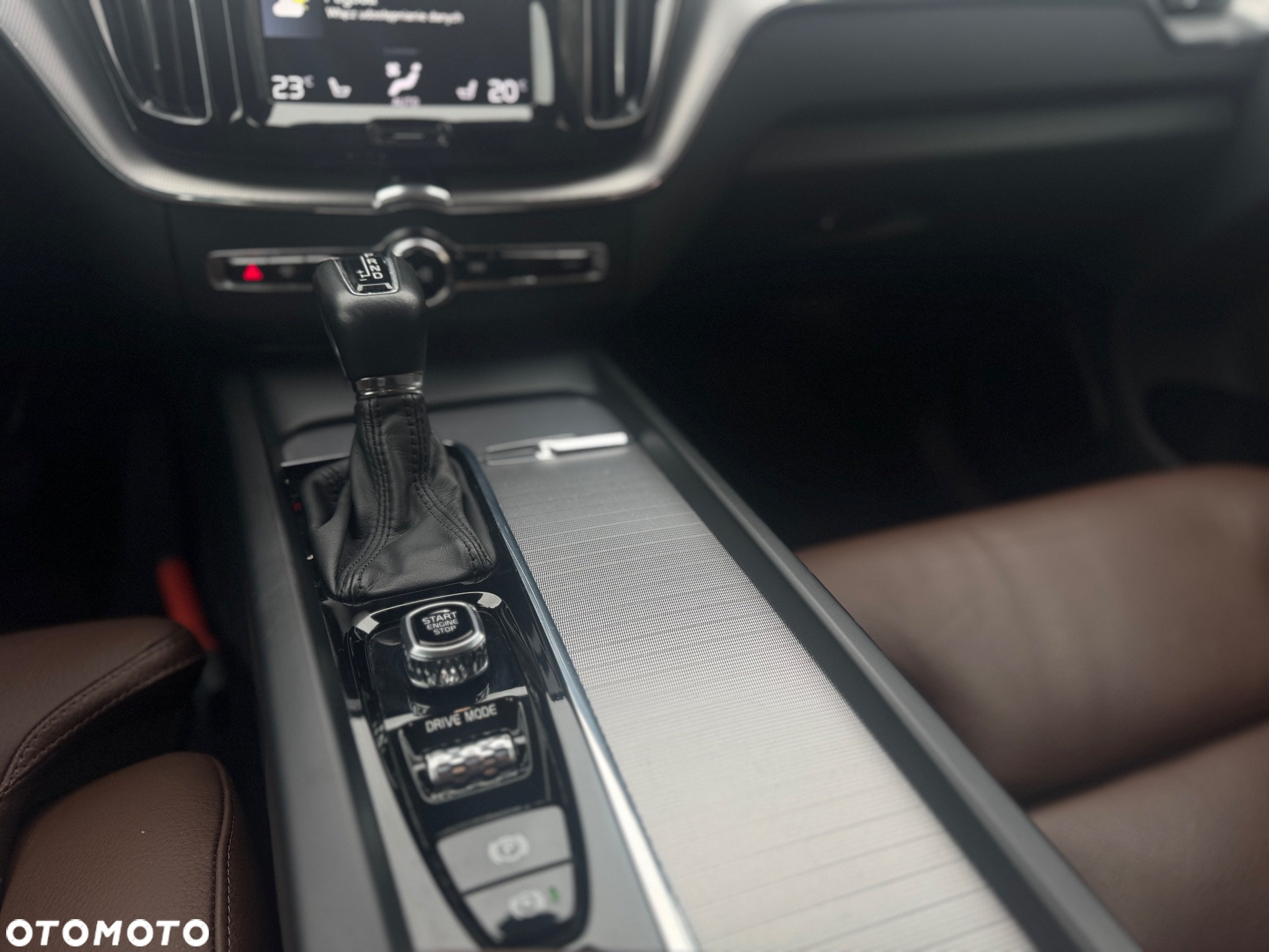 Volvo XC 60 D4 Geartronic Inscription - 12