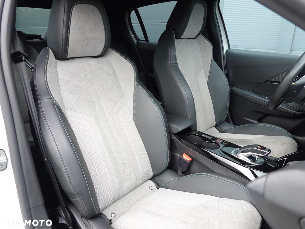 Peugeot 208 Elektromotor 136 GT Pack - 18