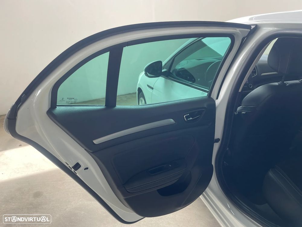 Renault Mégane ENERGY TCe 130 INTENS - 14