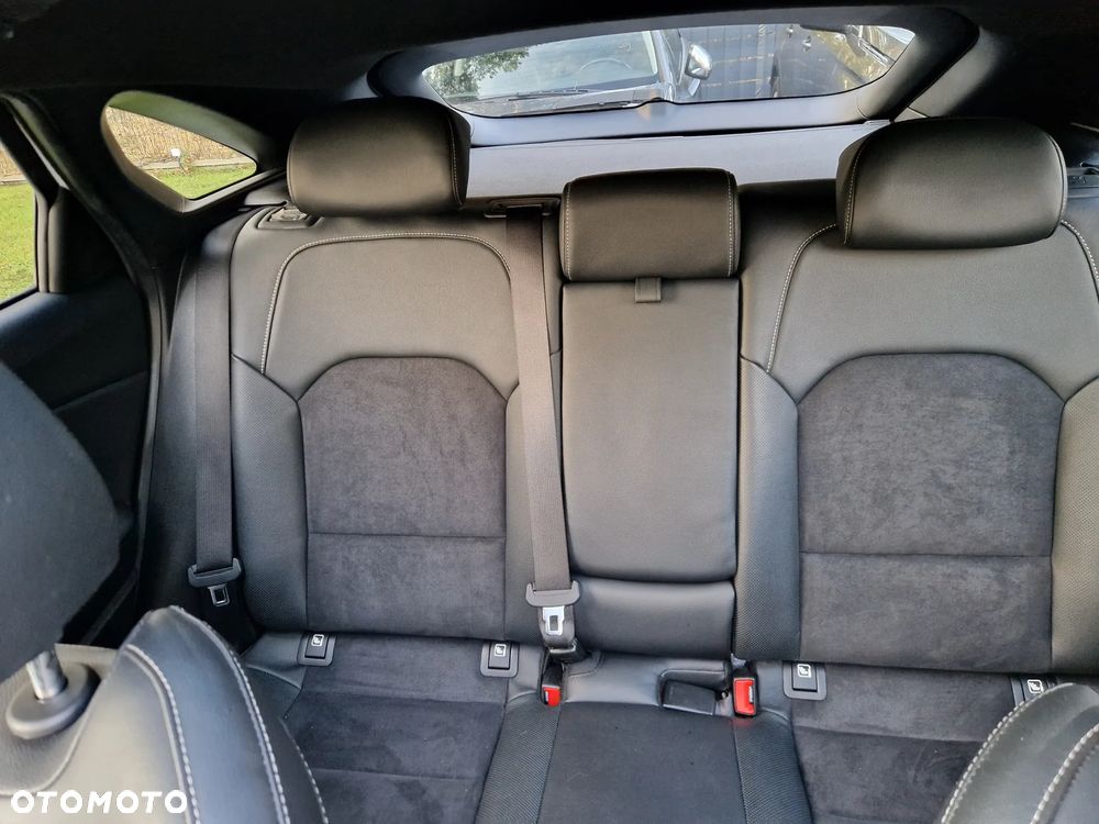 Kia ProCeed 1.6 CRDi DCT7 SCR GT LINE - 25