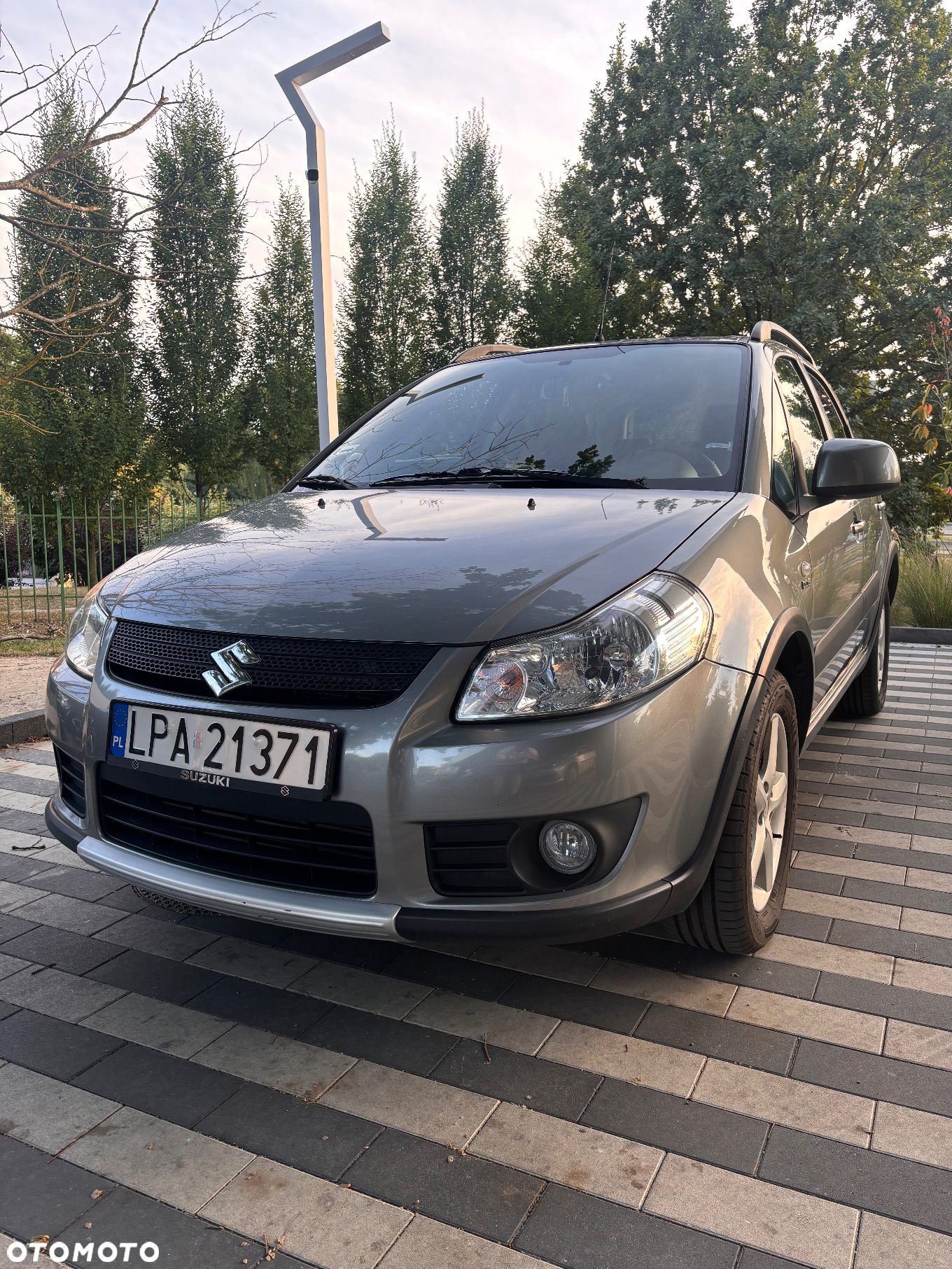 Suzuki SX4 1.9 DDiS DPF 4x4 Comfort - 4
