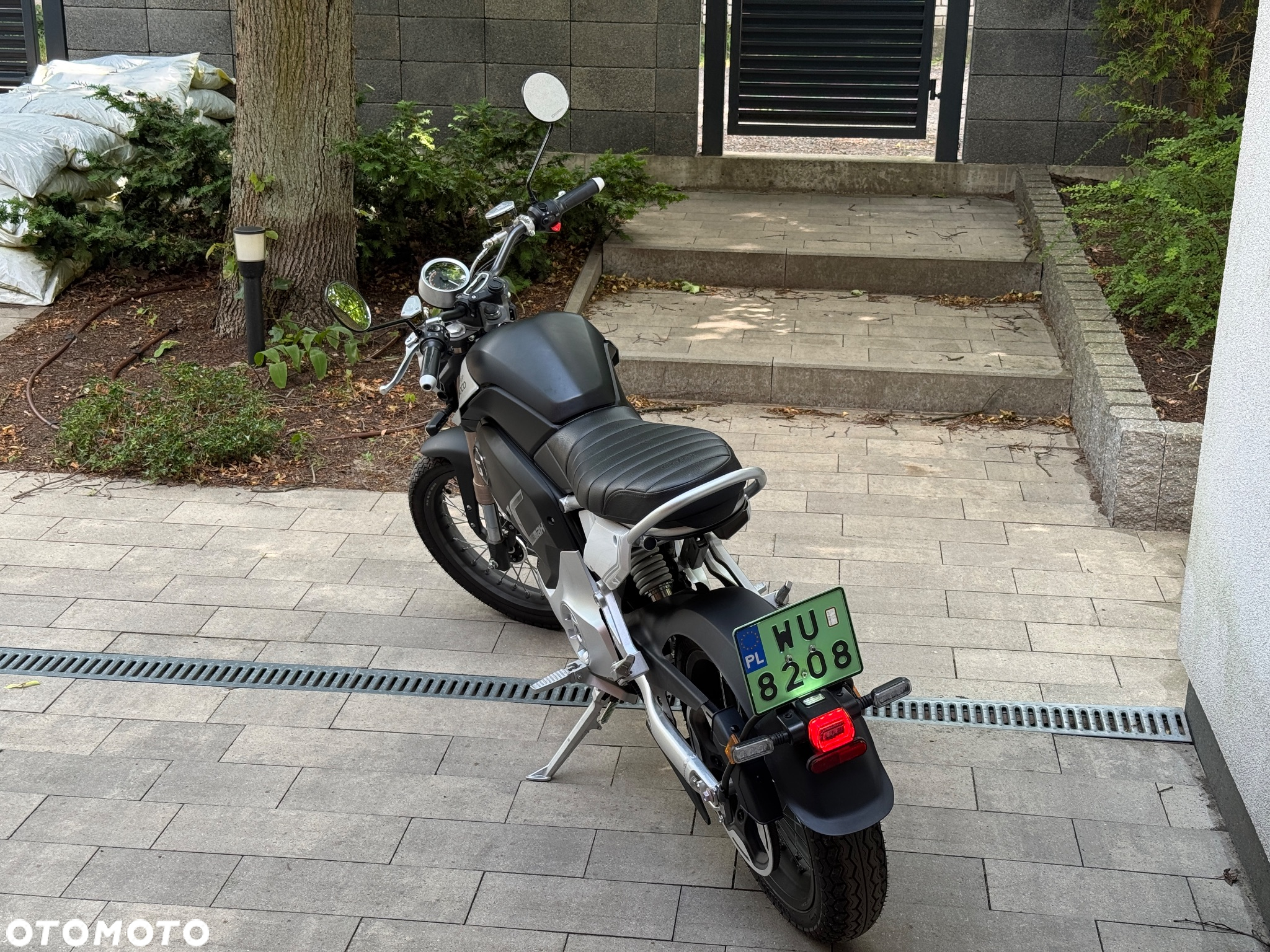 Super Soco TC MAX - 10