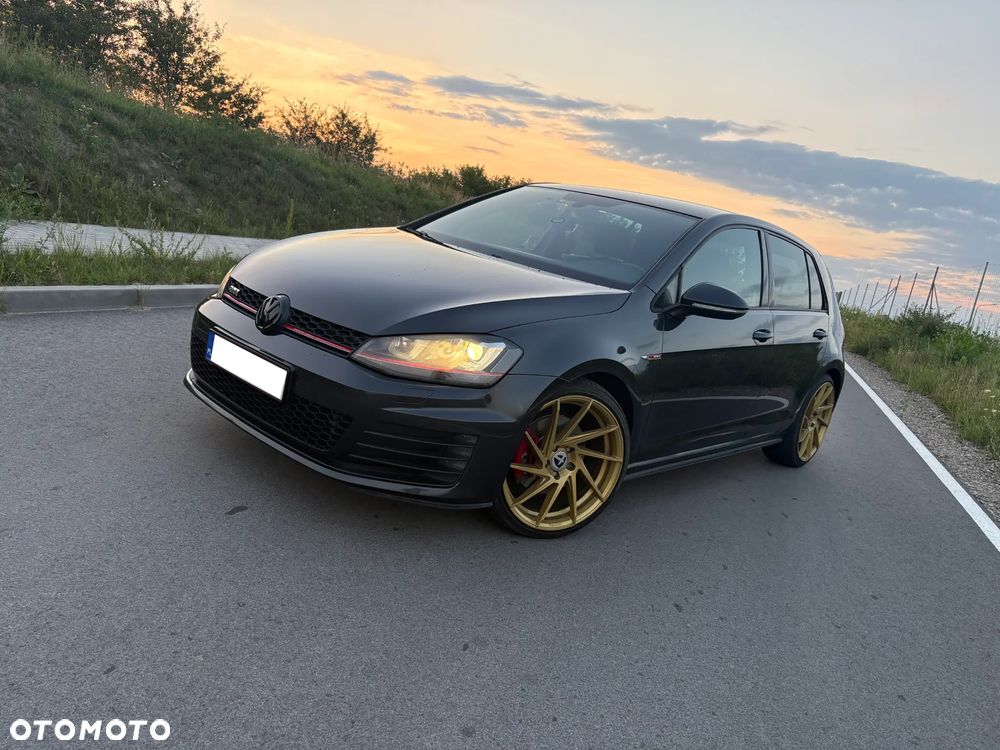 Volkswagen Golf 2.0 TSI BMT GTI - 2
