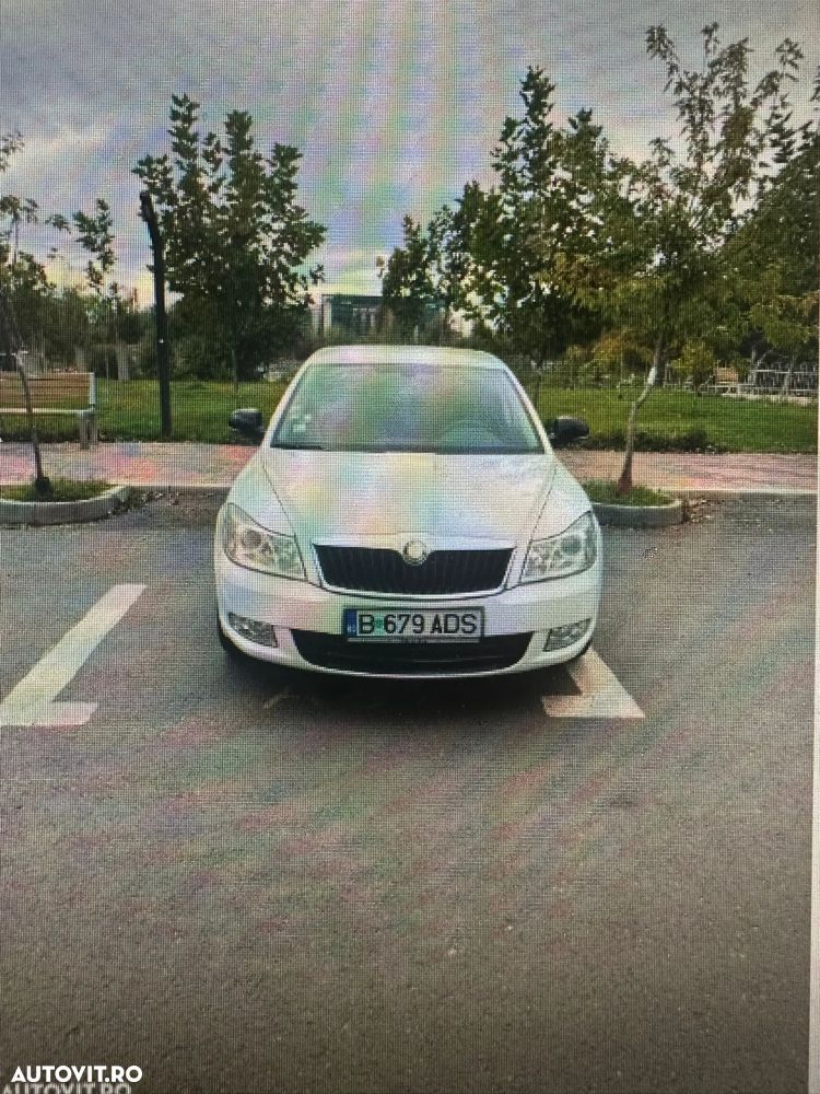 Skoda Octavia 1.6 TDI ELEGANCE - 1