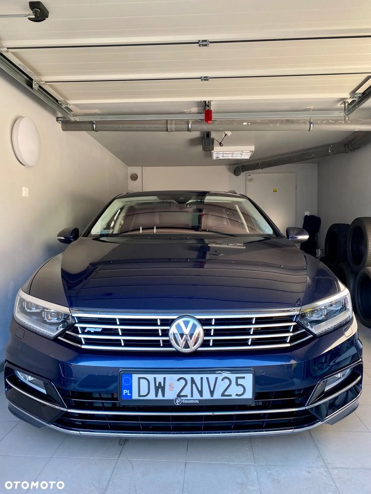 Volkswagen Passat - 21