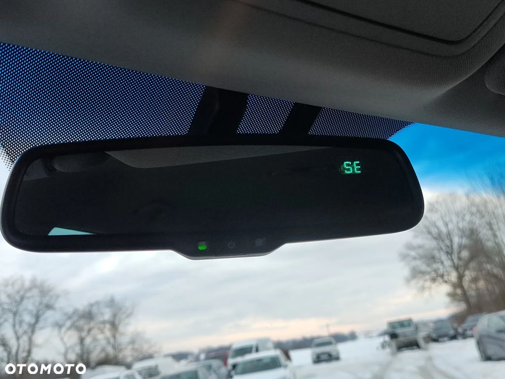 Hyundai ix35 2.0 CRDi 4WD Premium - 29