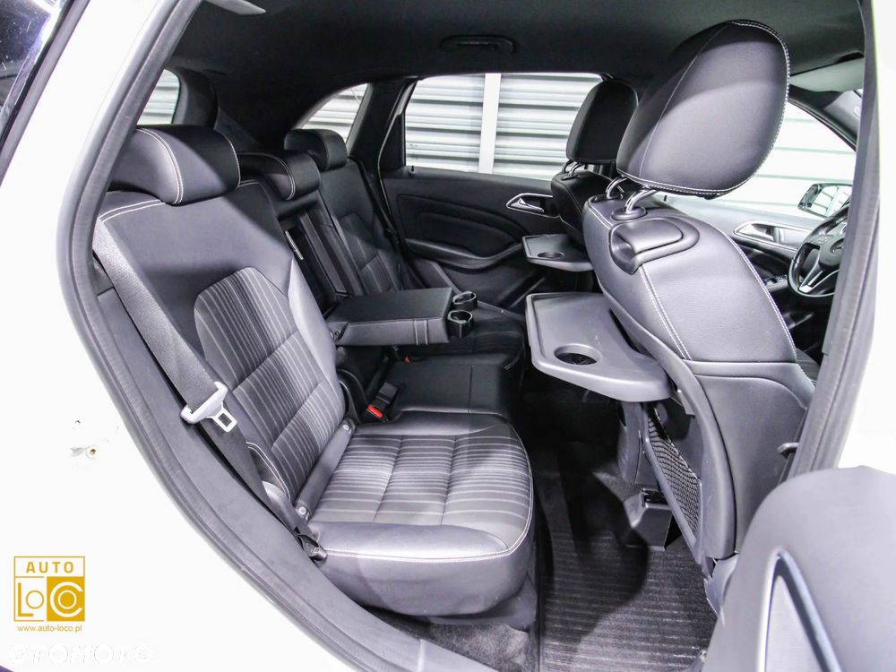 Mercedes-Benz Klasa B 200 CDI (BlueEFFICIENCY) 7G-DCT - 12