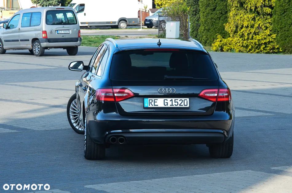 Audi A4 Avant - 11