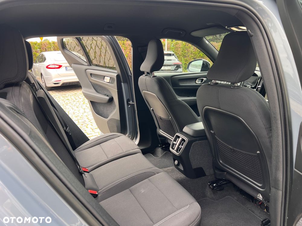 Volvo XC 40 73kWh Recharge Plus - 16
