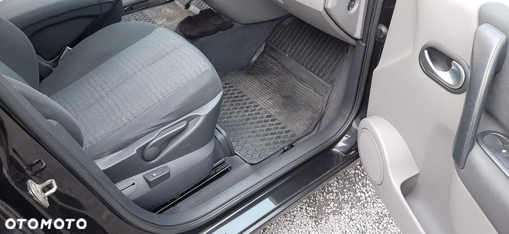 Renault Scenic 1.9 dCi FAP Conquest - 7
