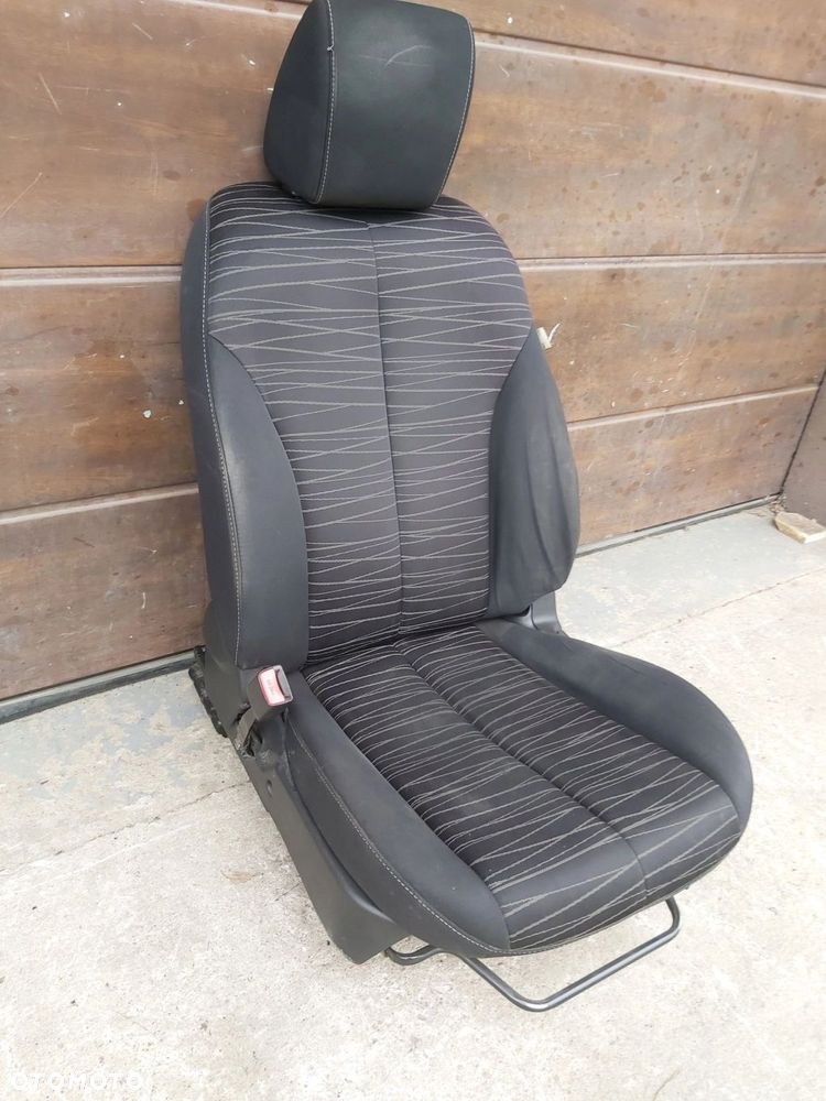 MAZDA 2 II DE fotel lewy przód air bag 3D - 3