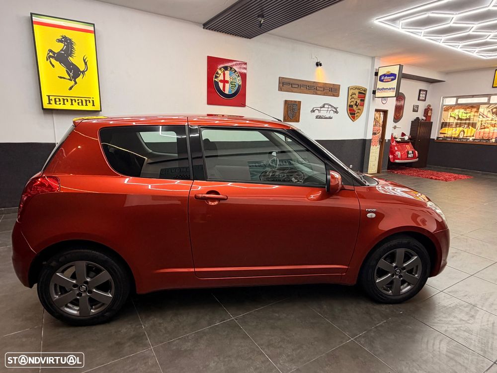 Suzuki Swift 1.3 DDiS GLX - 17
