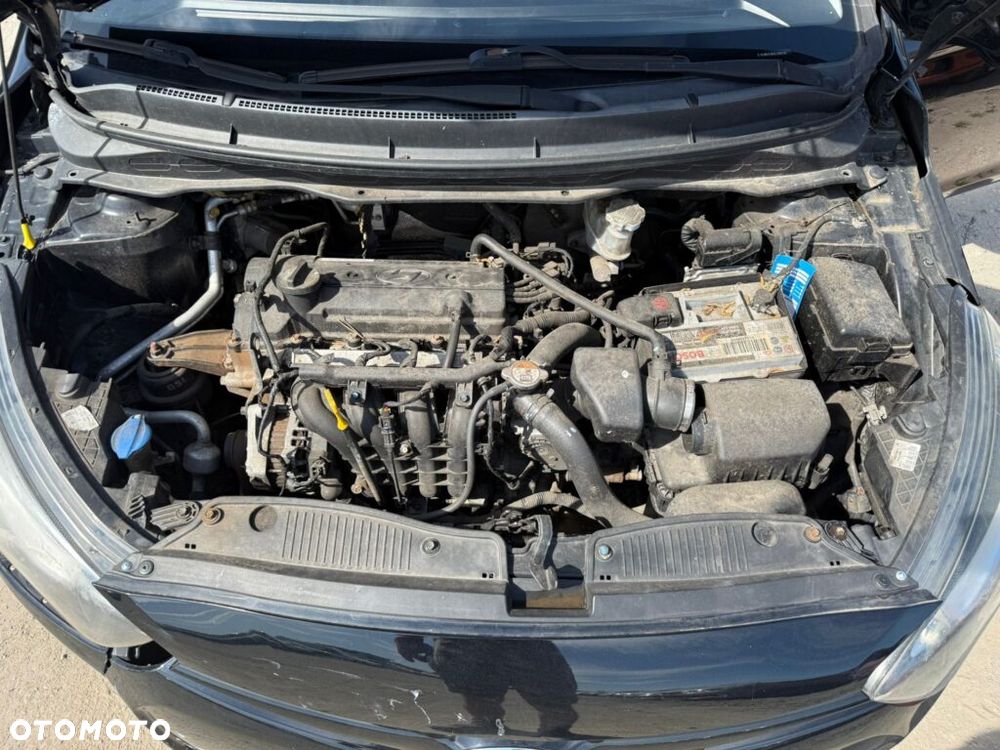 Hyundai i20 1.2 Trend - 14