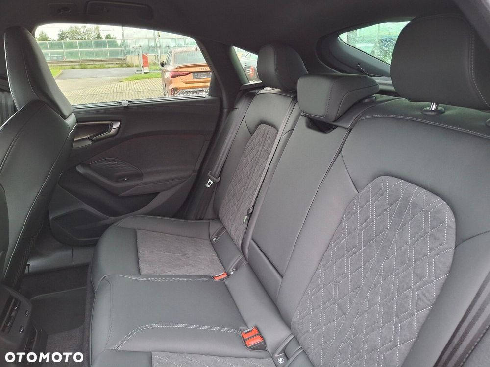 Audi A5 Limousine - 36