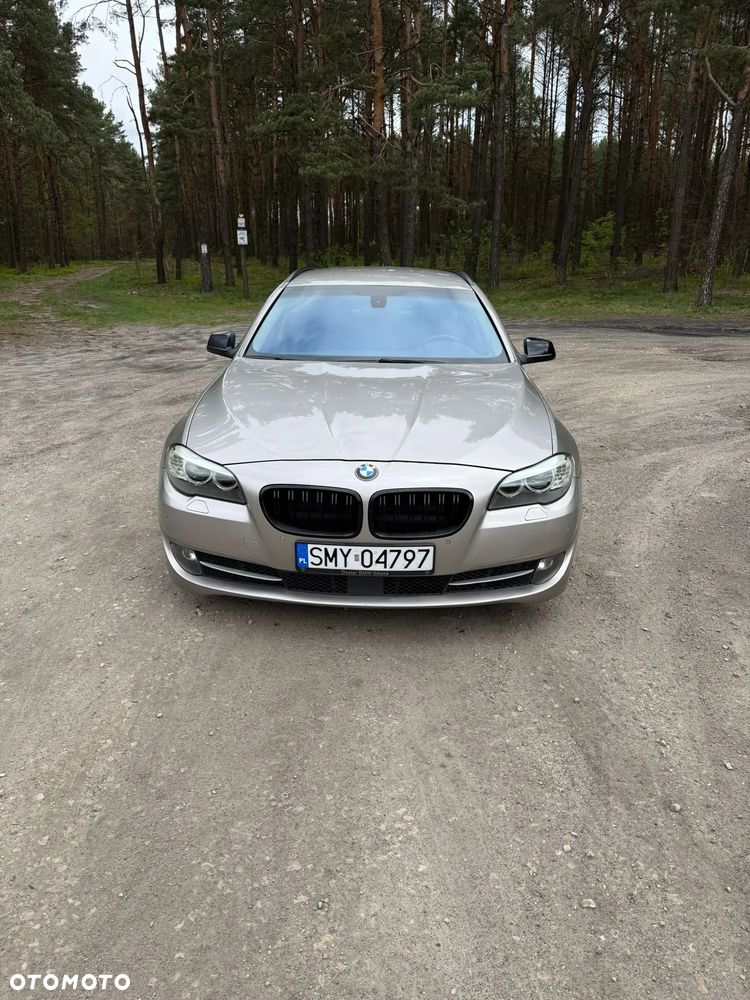 BMW Seria 5 520d - 8