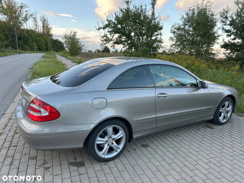 Mercedes-Benz CLK - 1