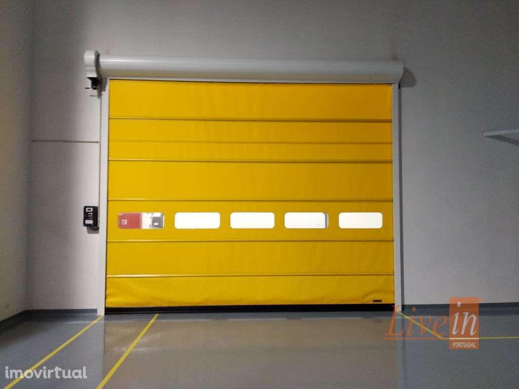 Armazém com 633m2 Situado em São Miguel da Alcainça - Grande imagem: 3/10