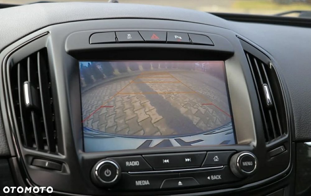 Opel Insignia 2.0 CDTI Cosmo S&S - 20