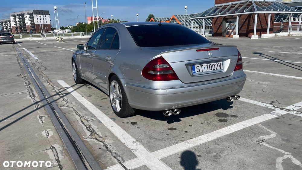 Mercedes-Benz Klasa E - 7