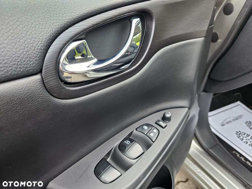 Nissan Pulsar 1.2 DIG-T Xtronic Tekna - 16