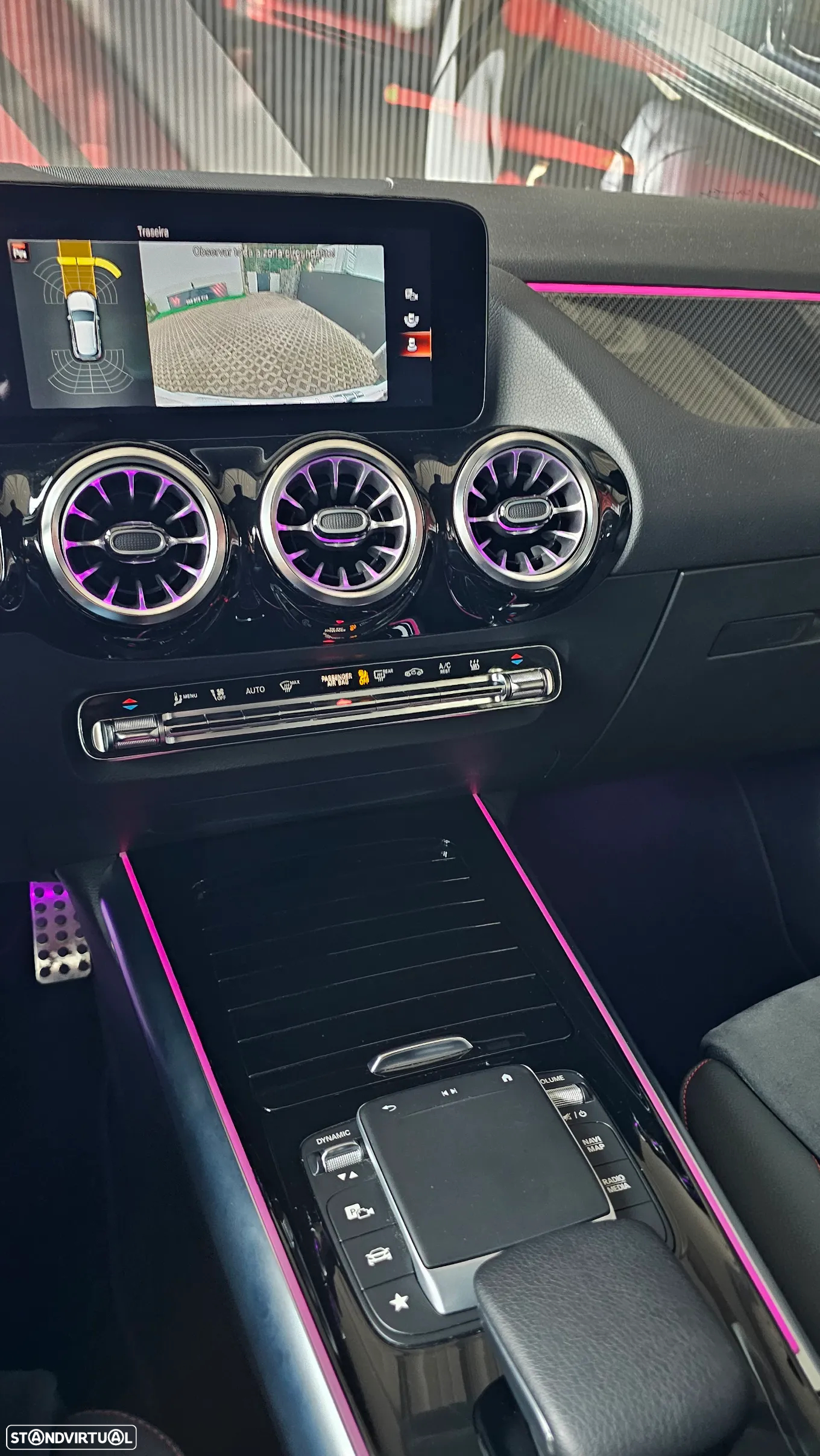 Mercedes-Benz GLA 250 e AMG Line - 31