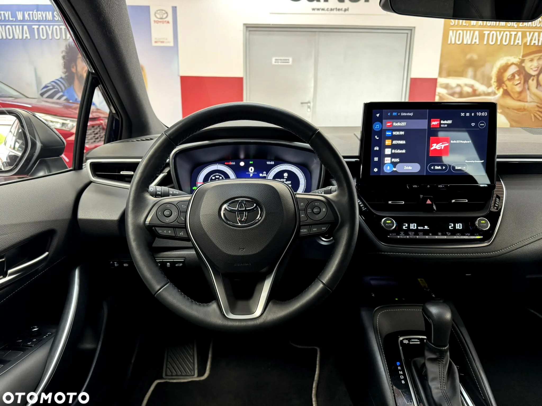 Toyota Corolla 1.8 Hybrid Style - 13