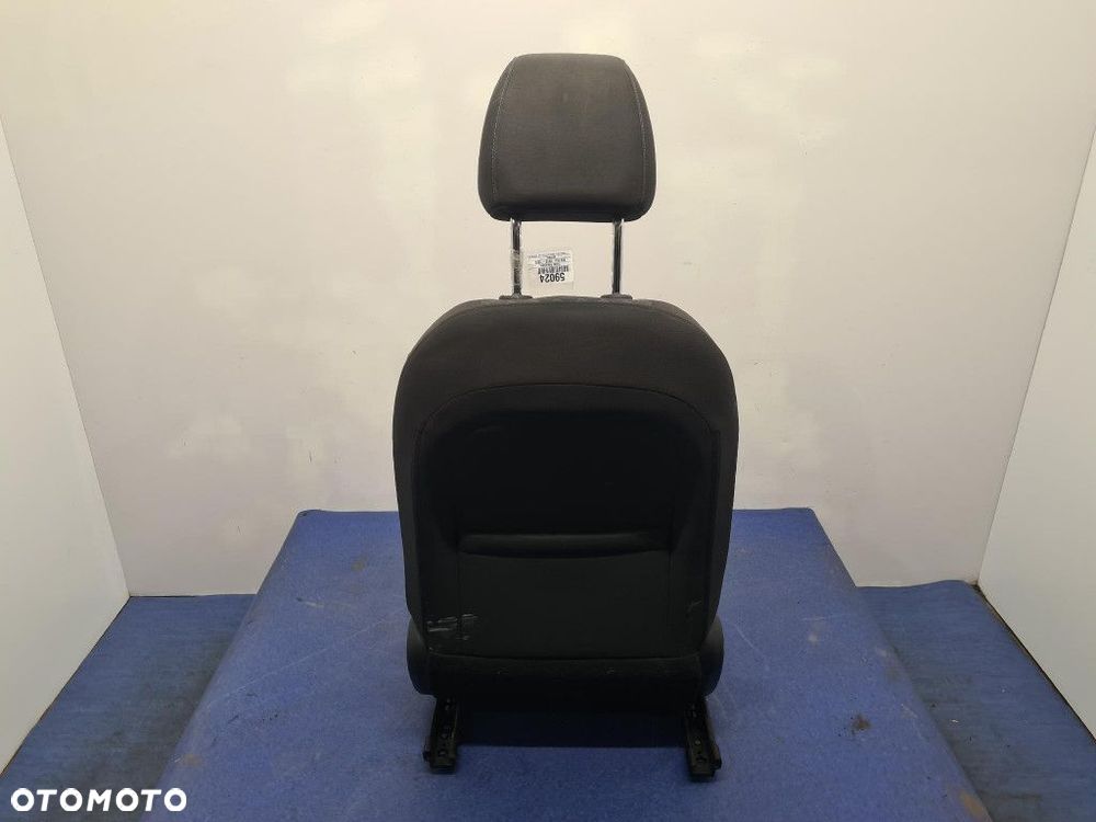 KIA RIO IV HB FOTEL PASAŻERA. - 6