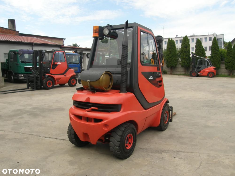 Linde H25T-03 2002rok wolny skok przesuw sprowadzony - 9