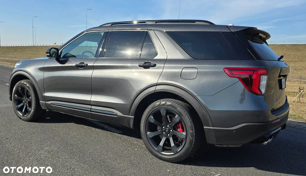 Ford Explorer - 12