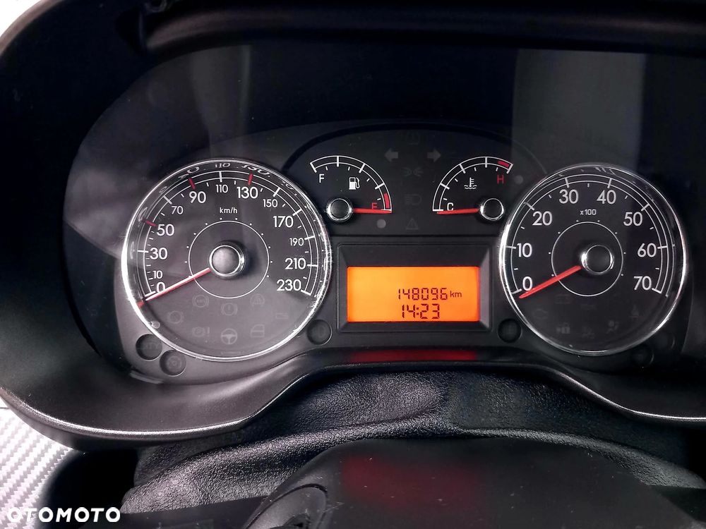 Fiat Grande Punto 1.2 8V Dynamic - 22