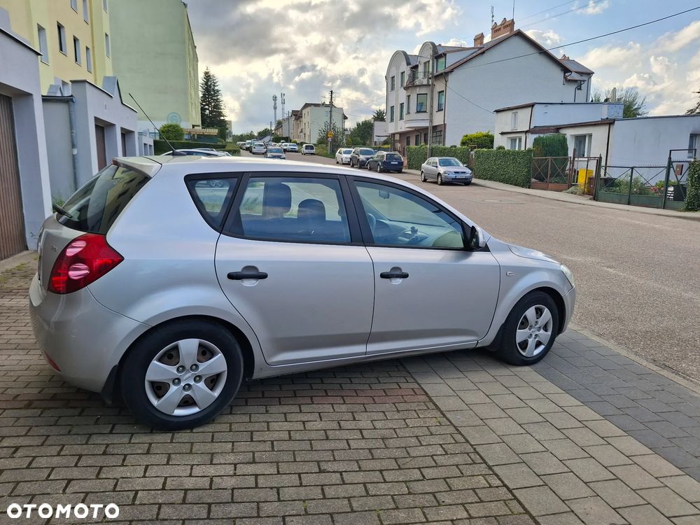 Kia Ceed 1.6 Crdi Comfort - 8