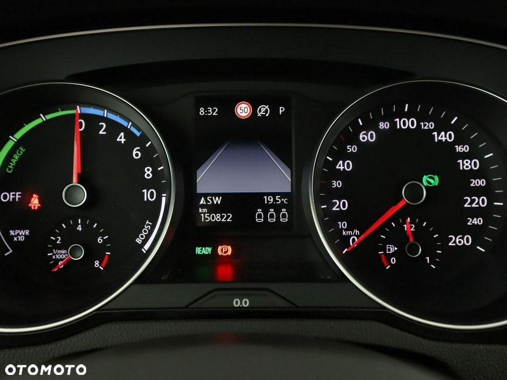 Volkswagen Passat Variant 1.4 TSI DSG GTE - 23