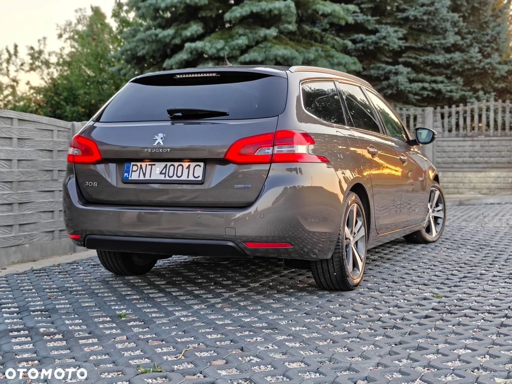 Peugeot 308 - 9