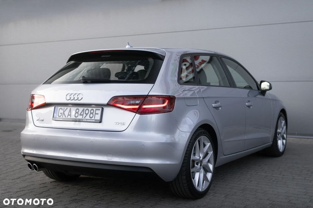 Audi A3 Sportback 1.4 TFSI Ambition - 22