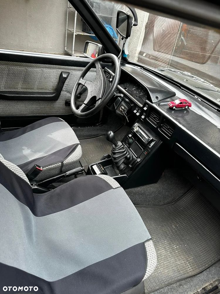 Polonez Caro - 7