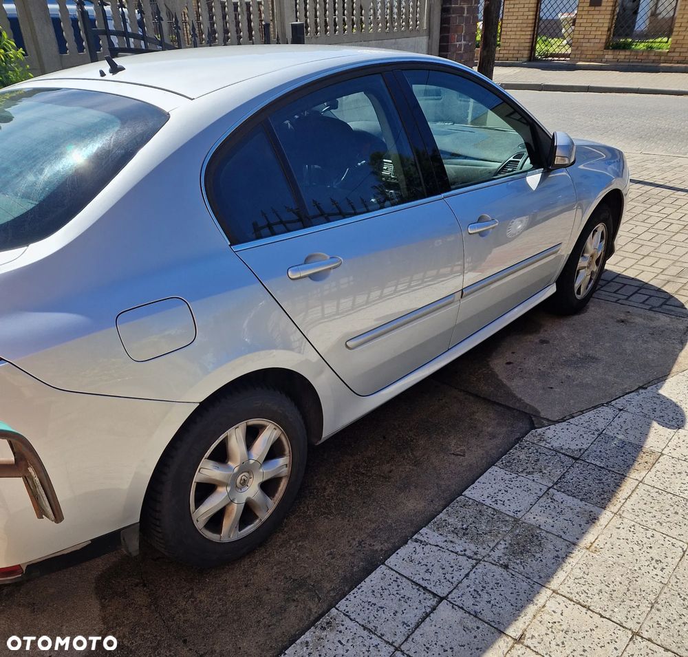 Renault Laguna - 4