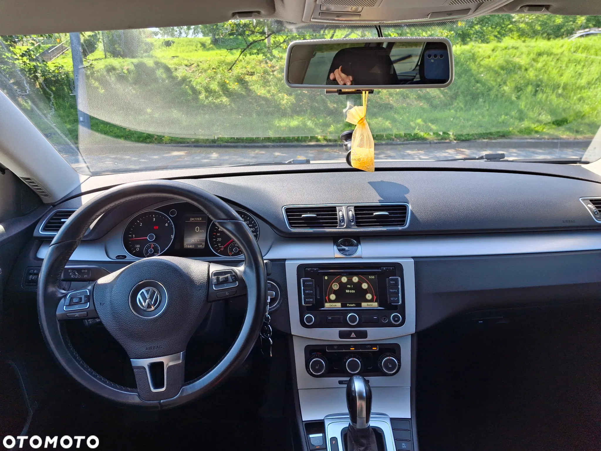 Volkswagen Passat 2.0 TDI Comfortline DSG - 10
