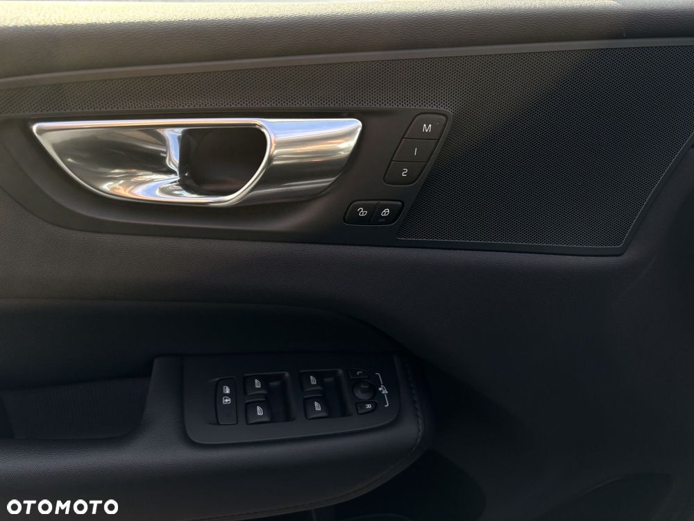 Volvo XC 60 - 26