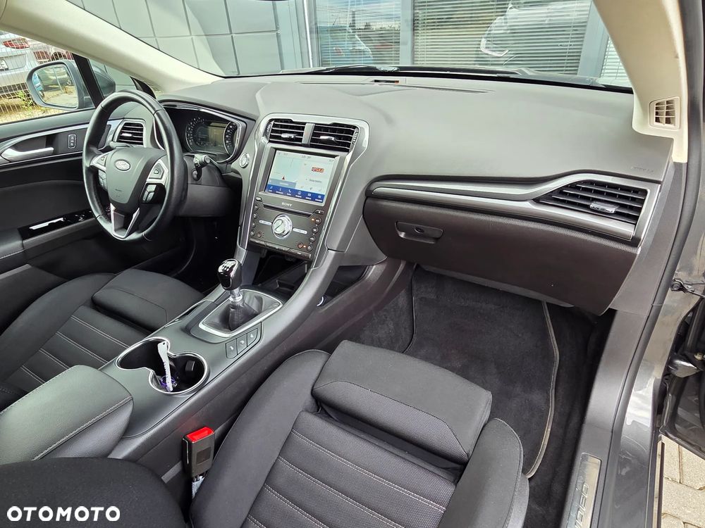 Ford Mondeo 2.0 EcoBlue Titanium - 29