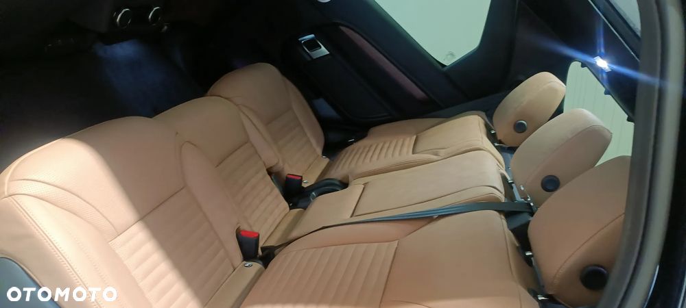 Land Rover Discovery - 11