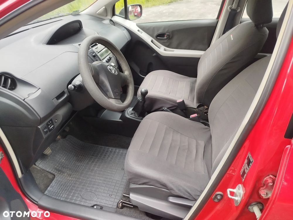 Toyota Yaris 1.0 Entry - 7
