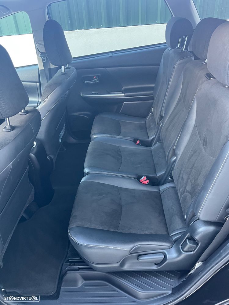 Toyota Prius+ - 11