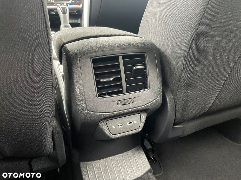 Volkswagen T-Roc 1.5 TSI Life Plus DSG - 25