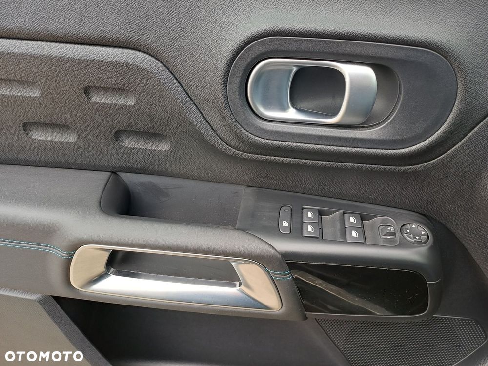 Citroën C5 Aircross 1.2 PureTech Shine Pack EAT8 - 24