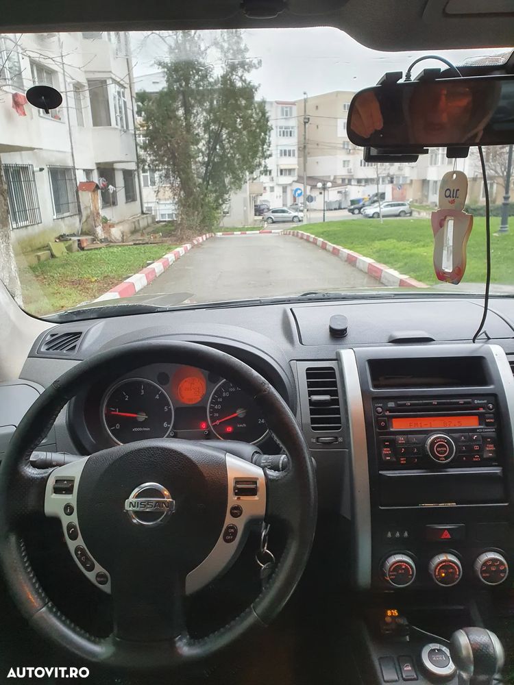 Nissan X-Trail 2.0 dCi 4x4 DPF Automatik SE - 5