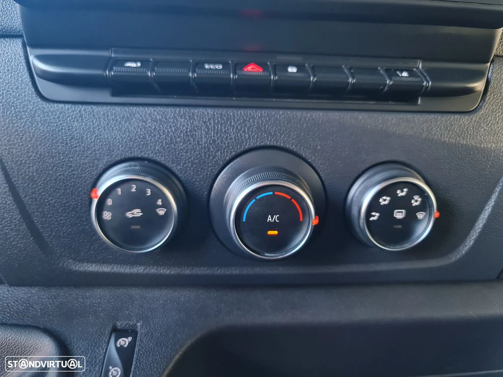Renault Master L2H2 | 135CV |C/ IVA Dedutível | GPS + Câmara - 28