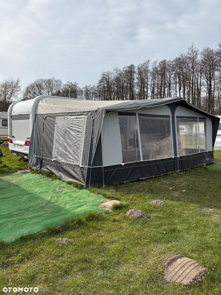 Hobby De luxe 650 - 17